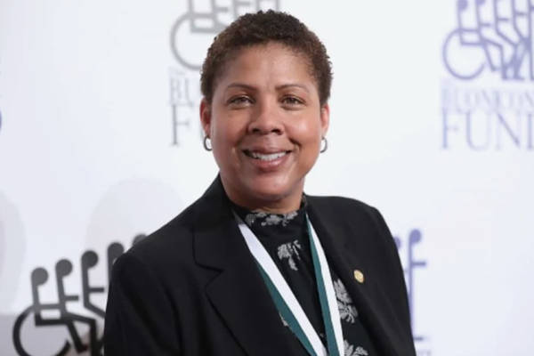 謝麗爾·米勒執教WNBA全明星賽，籃球傳奇引領(lǐng)新一代