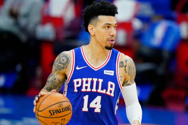 丹尼·格林退役，猛龍隊冠軍成員的傳奇生涯