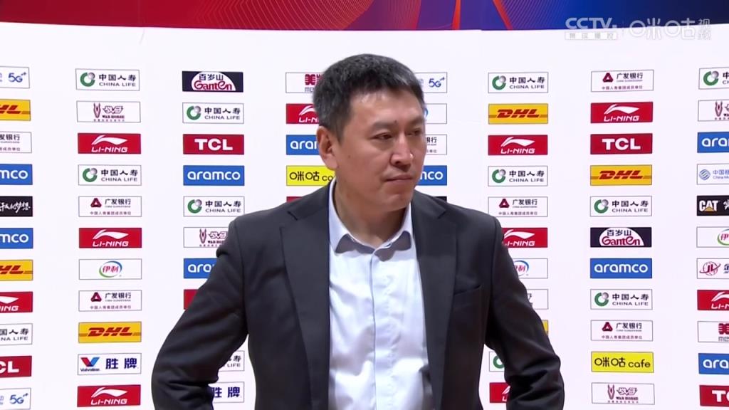 再見(jiàn)莫蘭德開(kāi)心嗎？楊鳴：他今晚以對手身份出現 沒(méi)啥開(kāi)心的